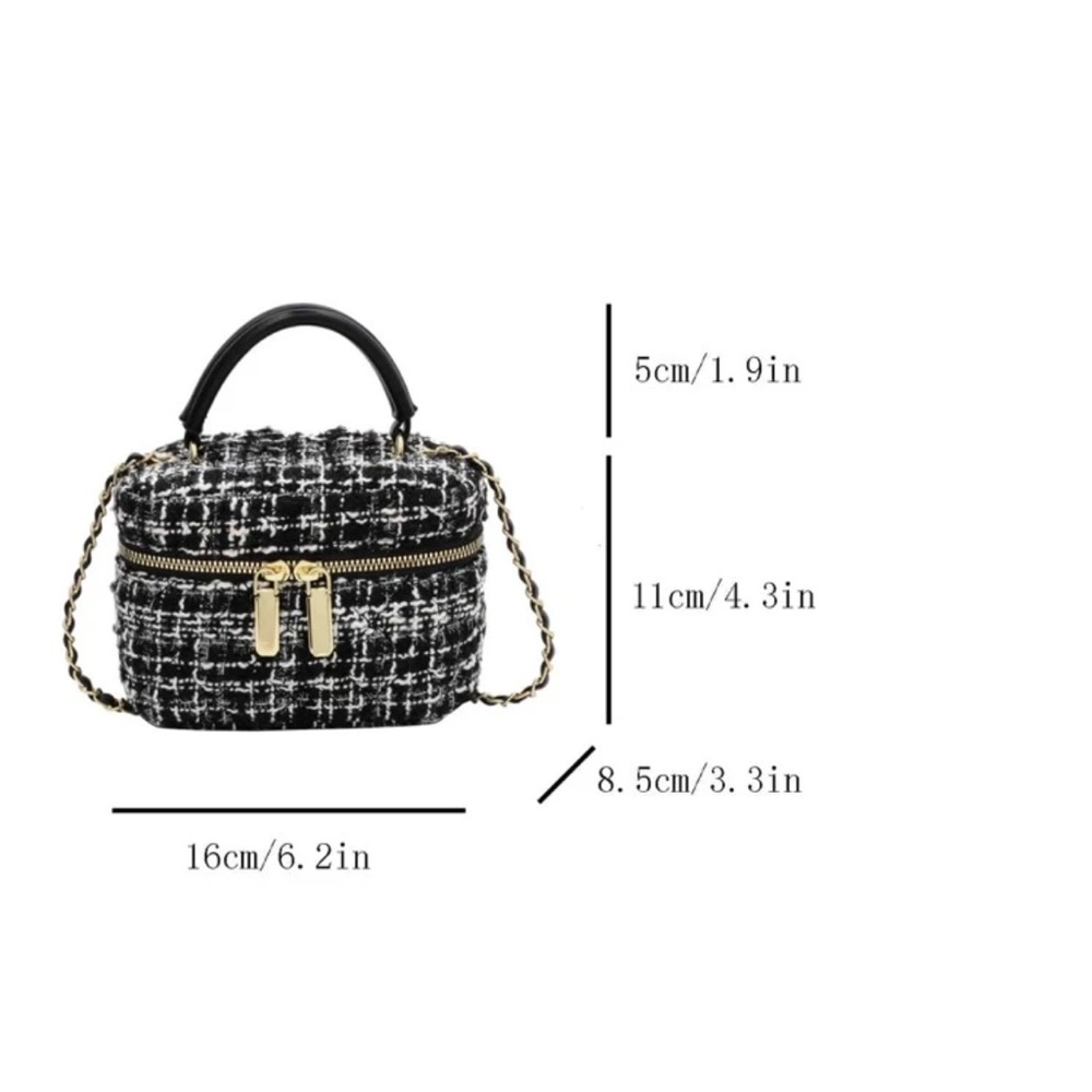 Black and White Tweed Vanity Chain Bag - Picture 7 of 7